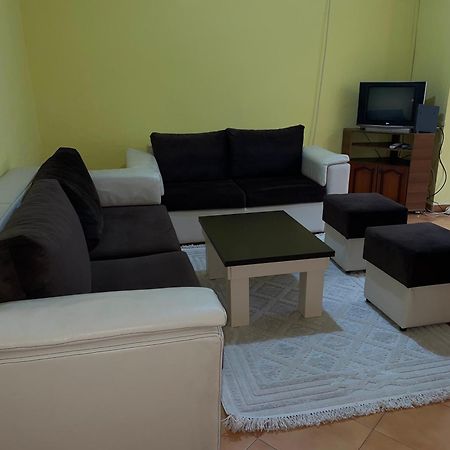 Central Apartment Shkodër 外观 照片